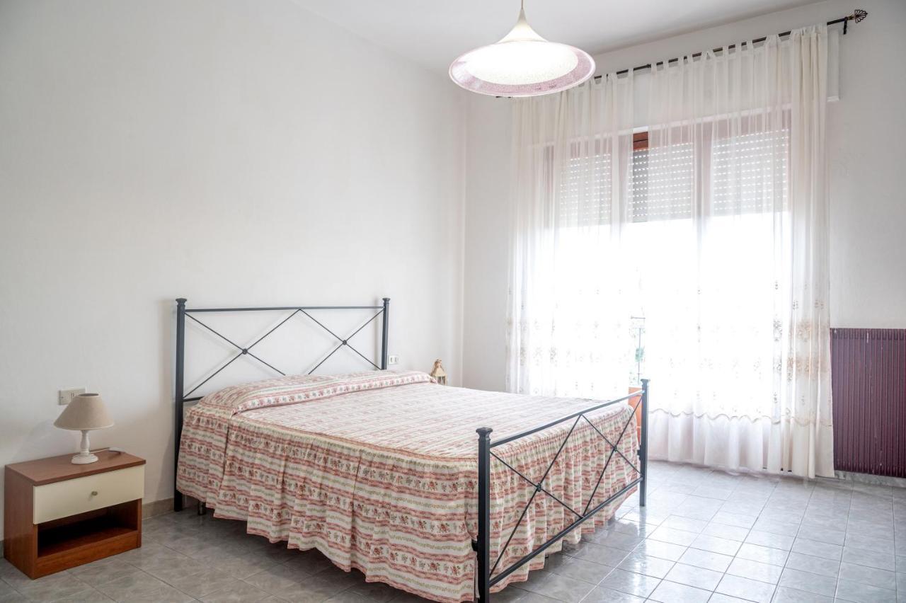 Iss Travel Apartments Casa Maria In Marina Di Massa Massa (Tuscany) Exterior photo